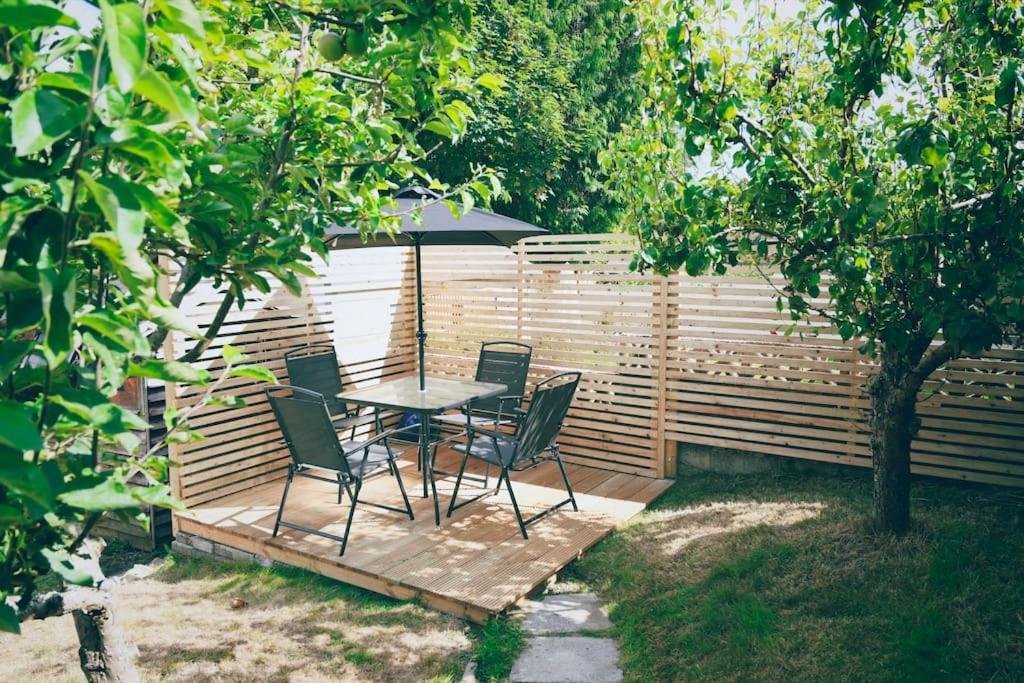 The Palm House Falmouth - Minutes From The Beach! Exterior foto